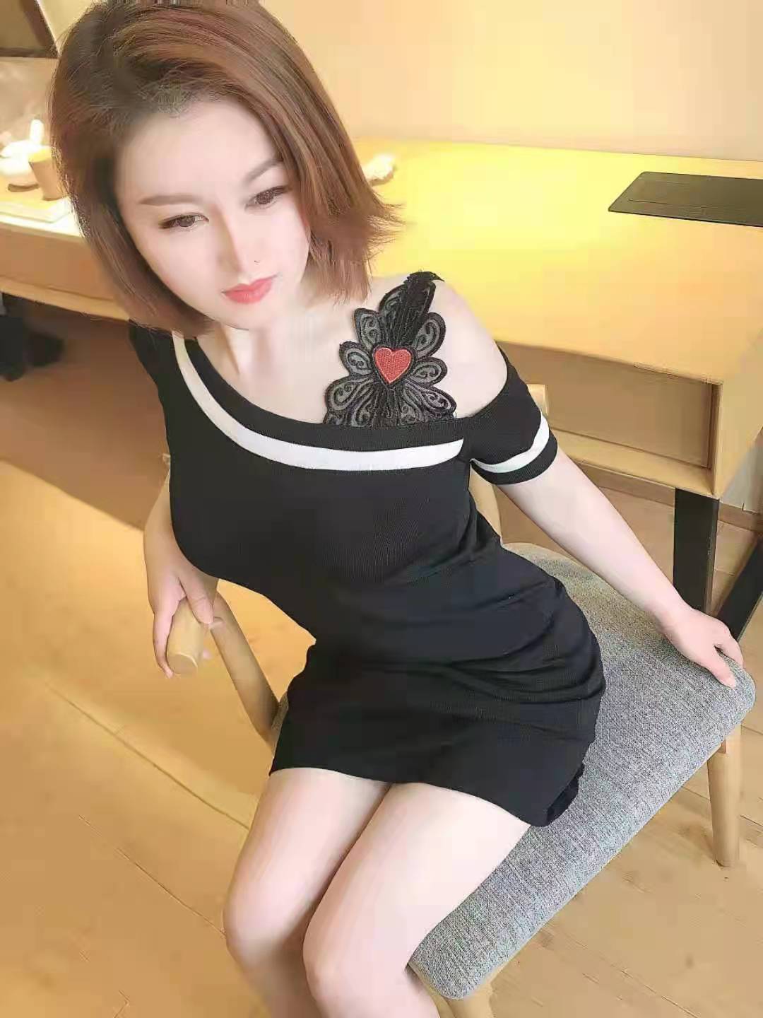 妩媚火爆小姐