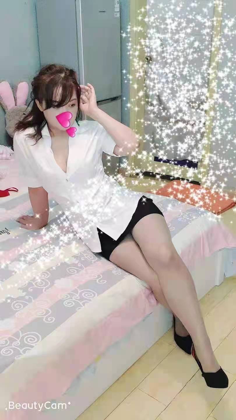 大胸少妇兼职