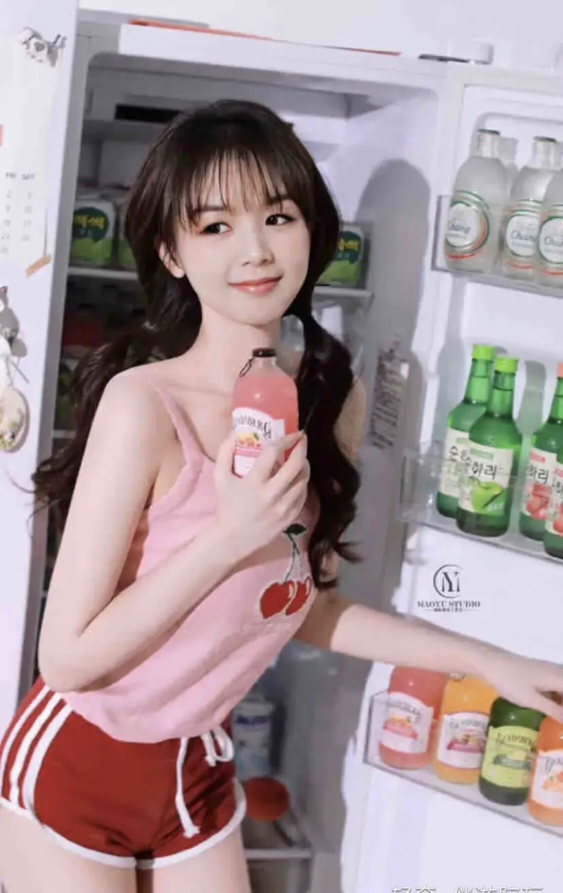 笑容很甜美的一个妹妹
