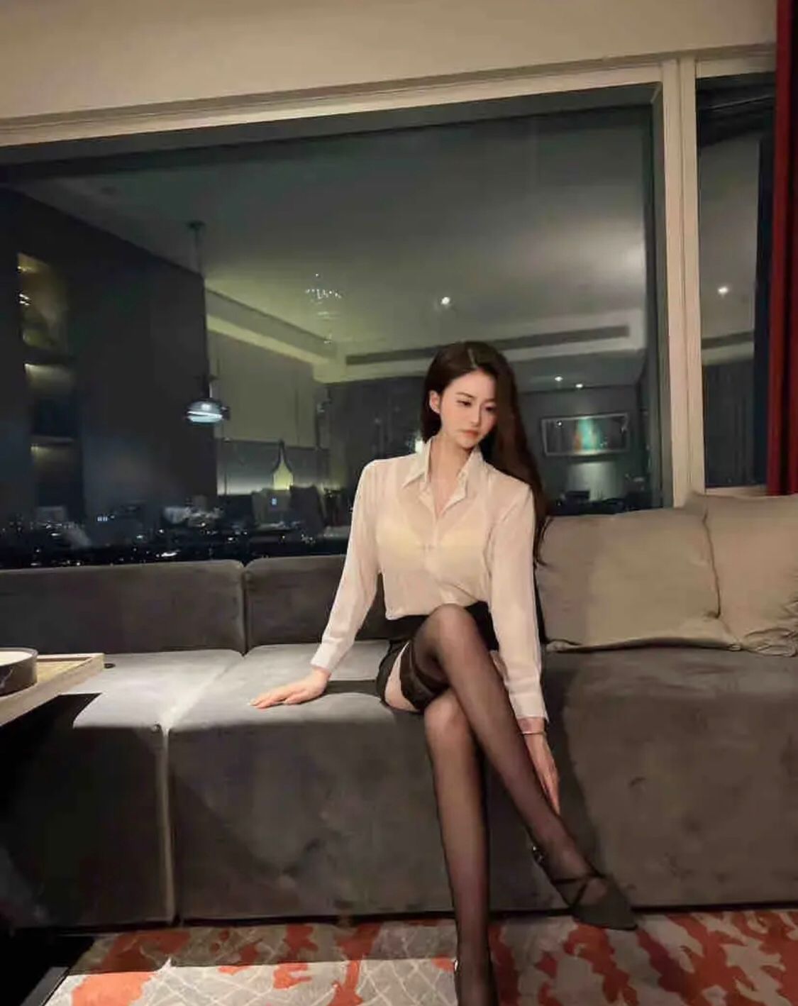 170超高的妹子