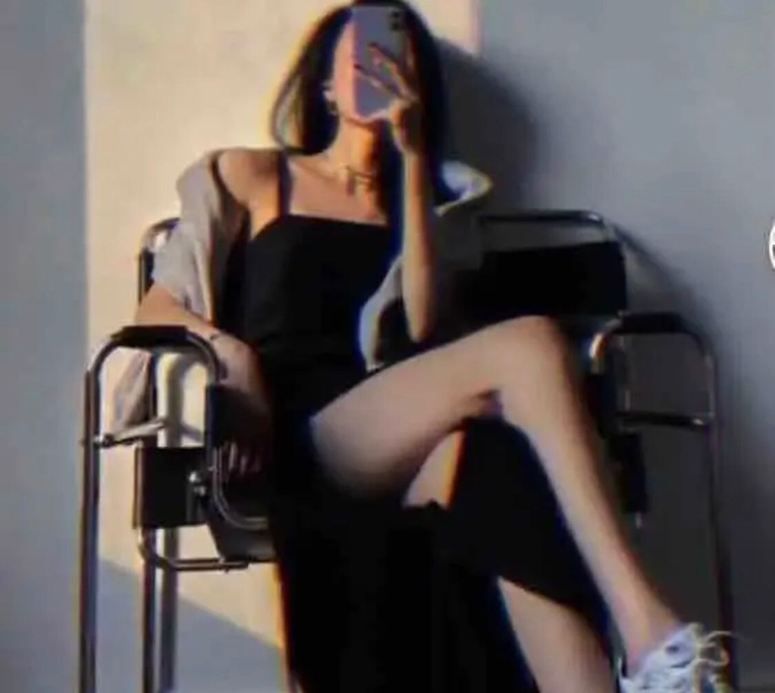 身材颜值小姐姐不错