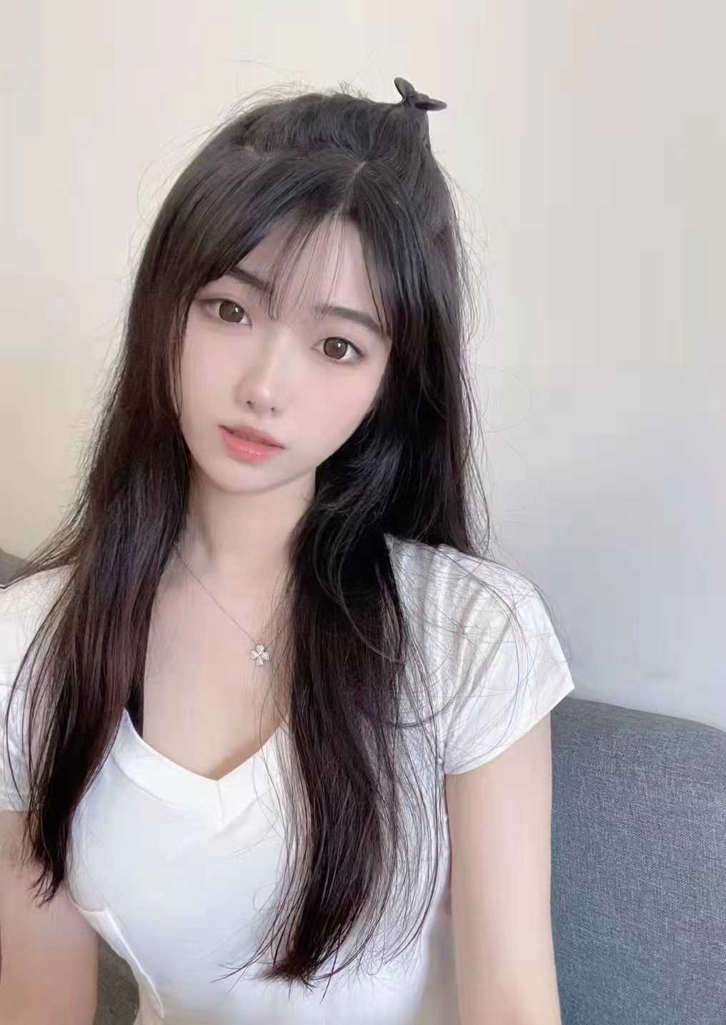 喜欢制服诱惑的老铁，约起来！各种制服诱惑