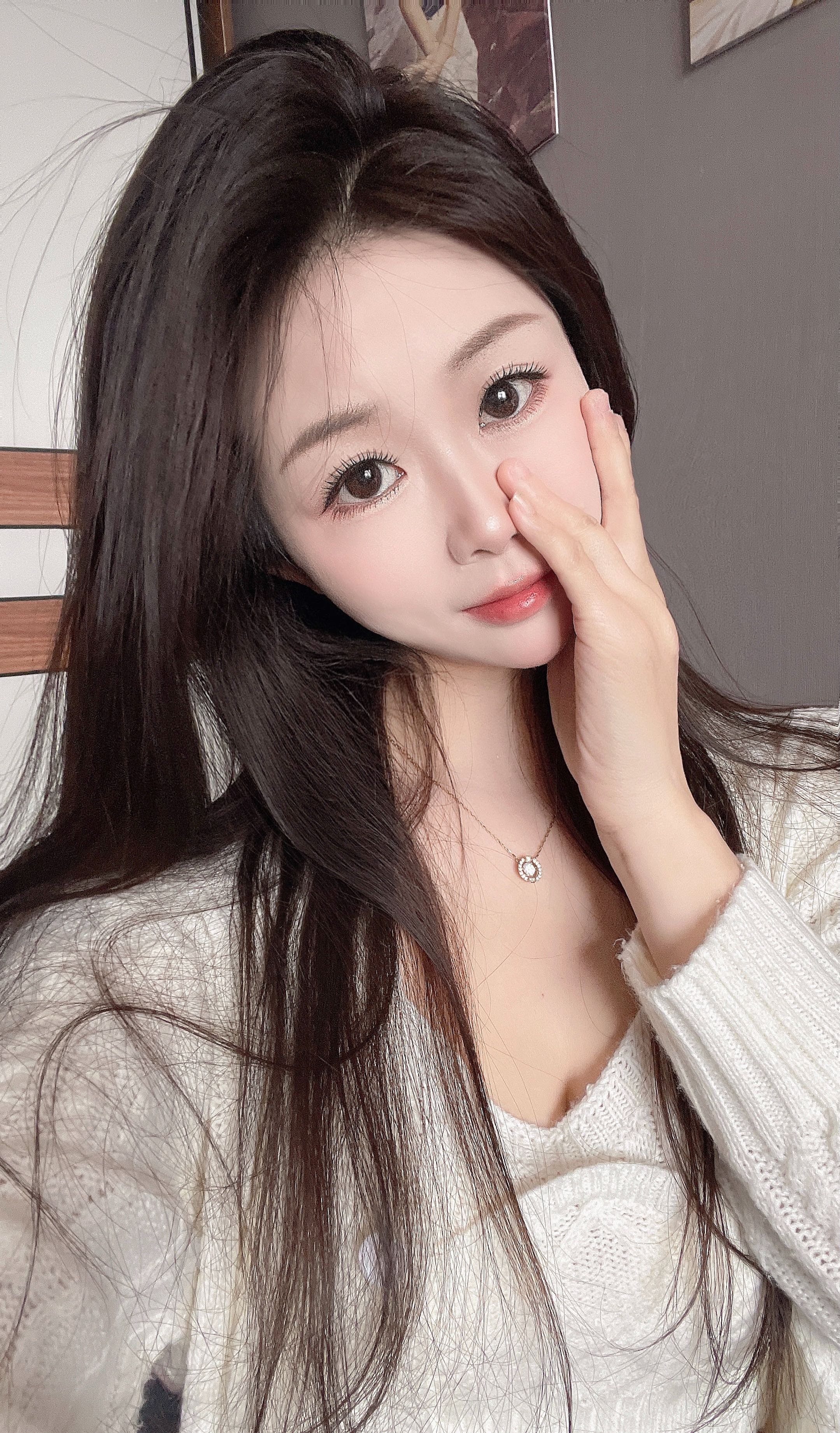 极品妹妹，想约的哥哥 可以私聊我