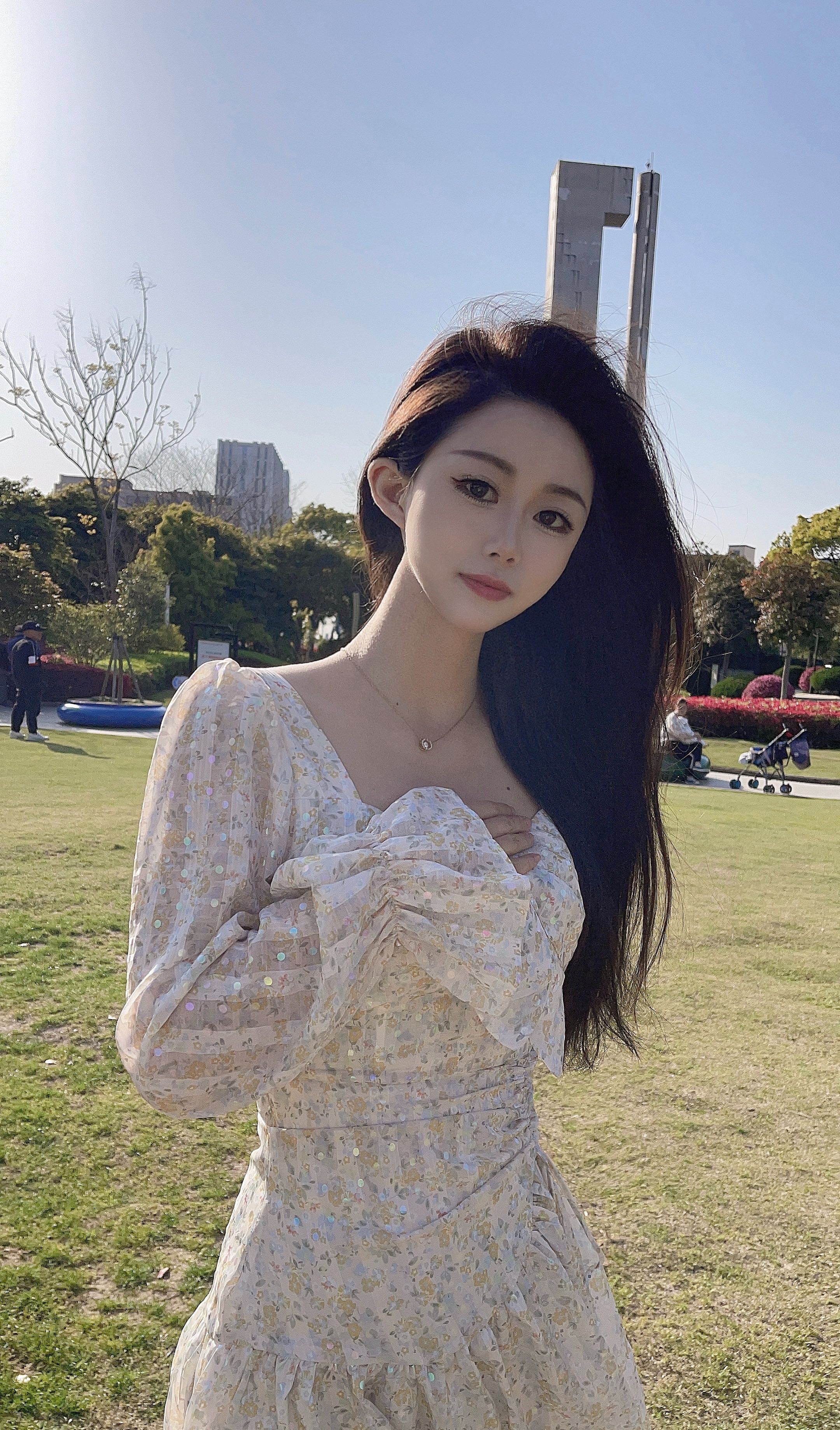 极品妹妹，想约的哥哥 可以私聊我