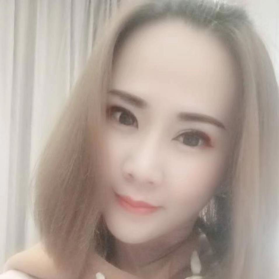 在海东路的姑娘 长的还行