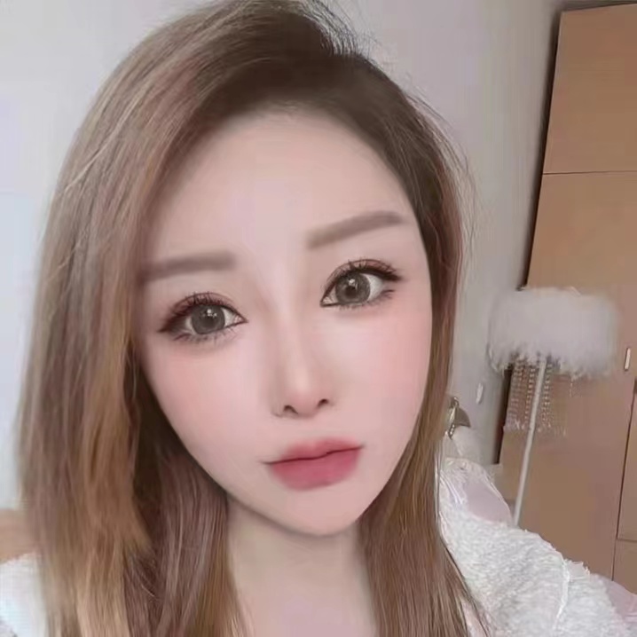 大胸健身美女