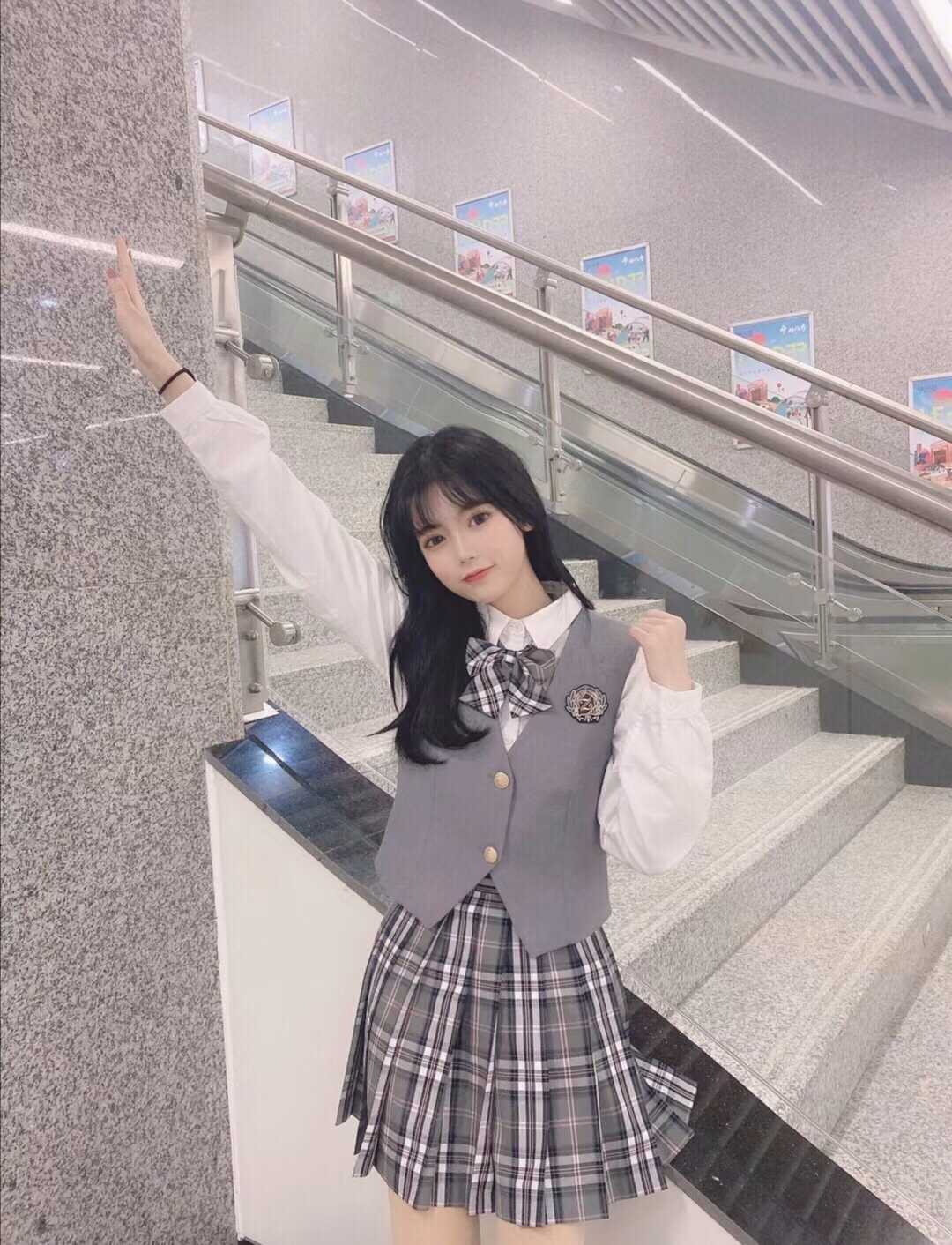 活好甜美萝莉兼职