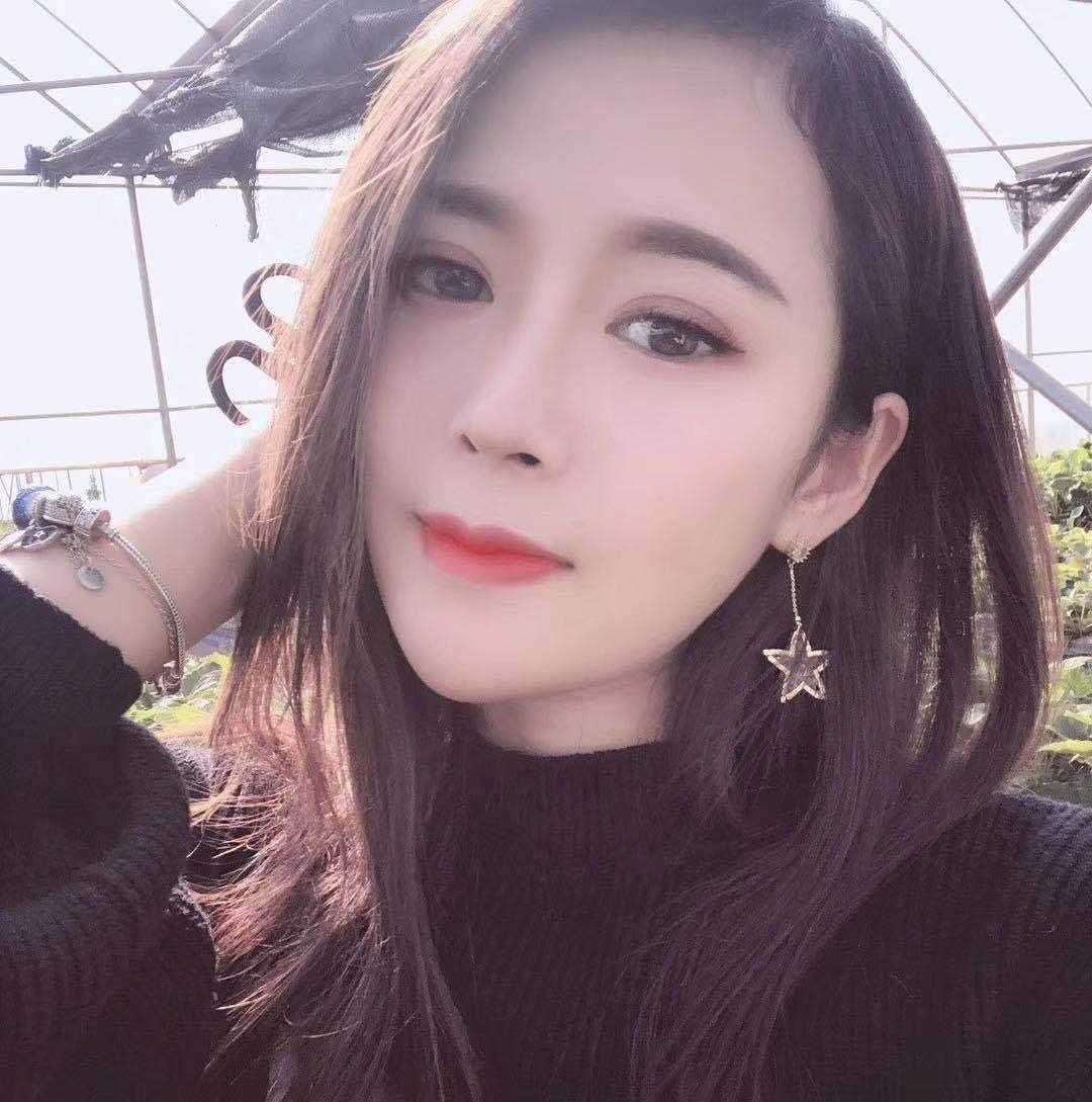 幽默妹子小妮