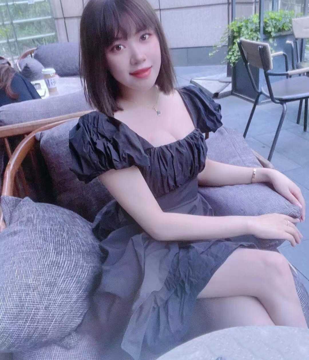 大胸小Sao货