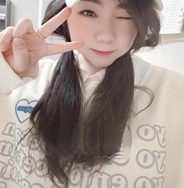 白白嫩嫩妹子