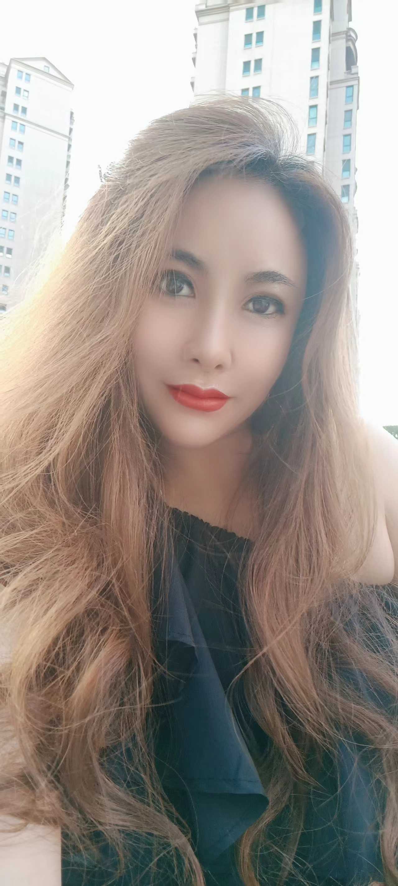 叫声很不错，人也很Sao