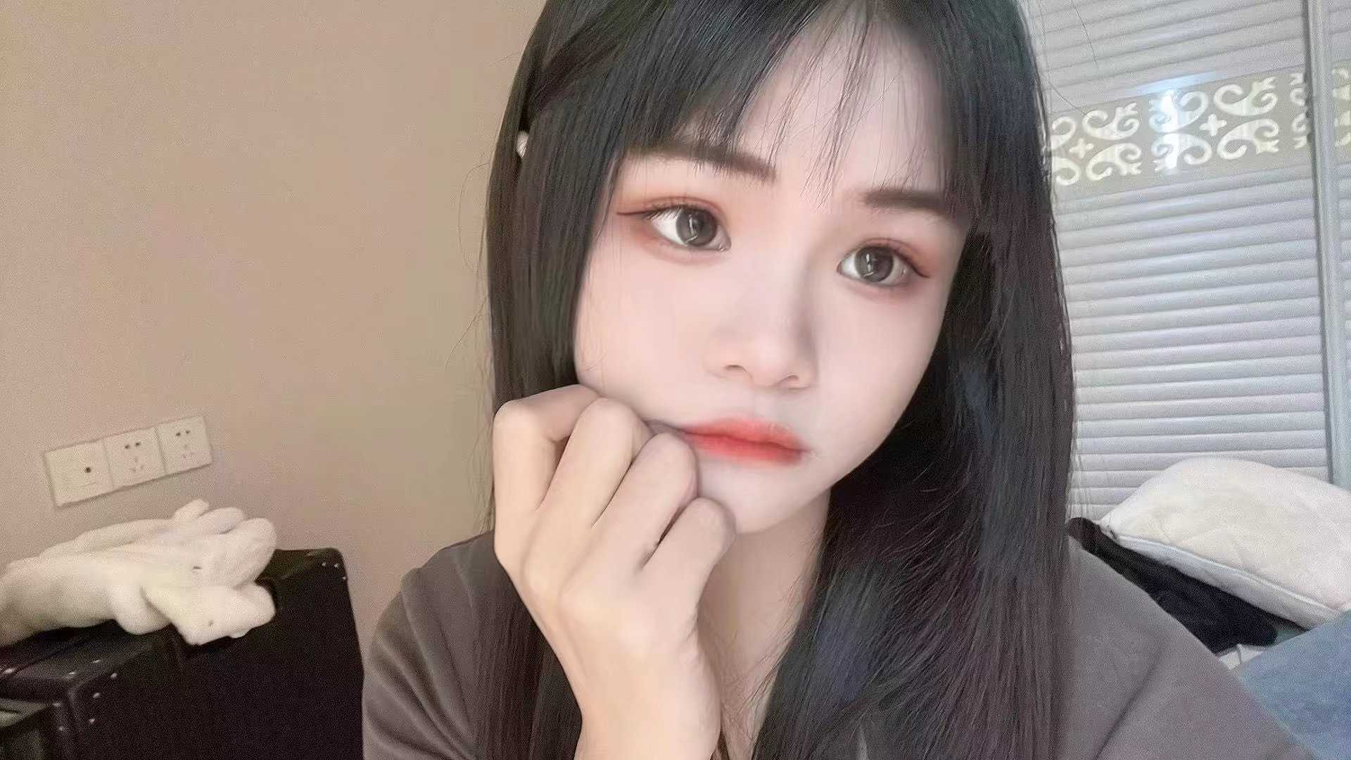 嫩妹 听话 可jk