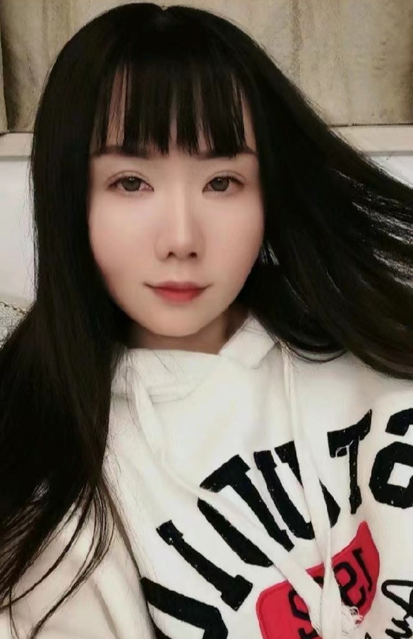 丰满性感小少妇