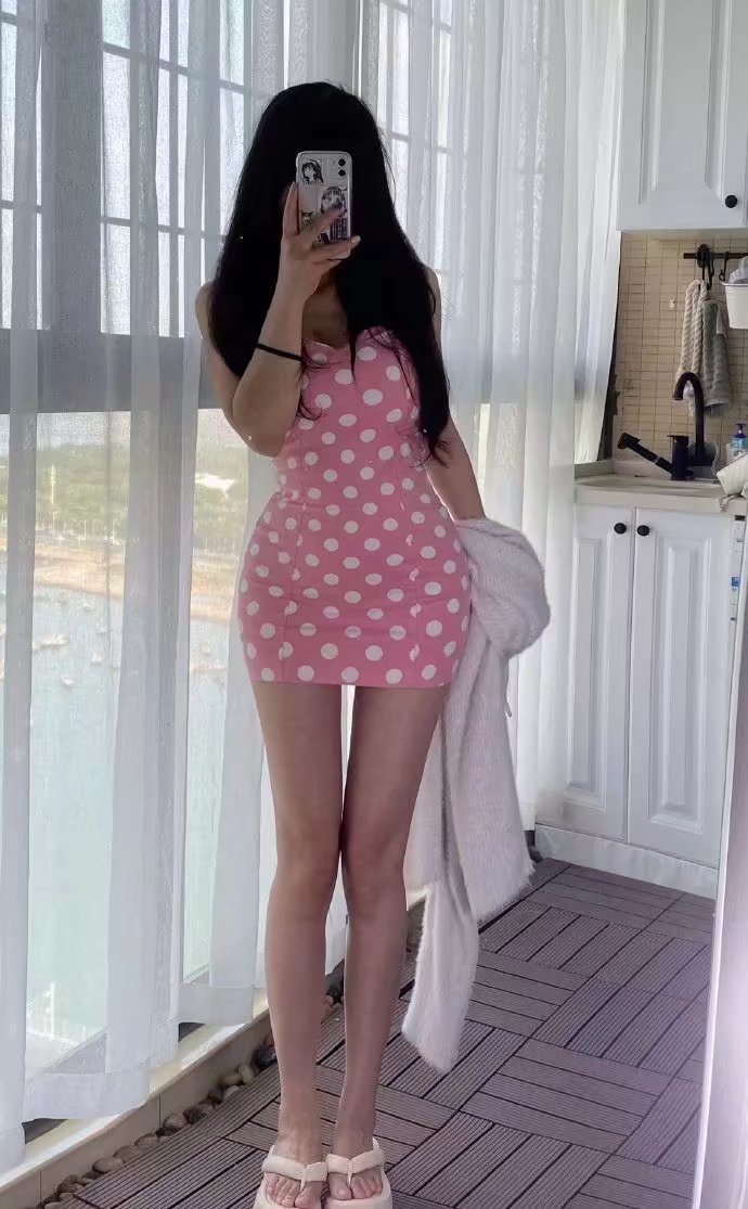 集美性感小姐姐