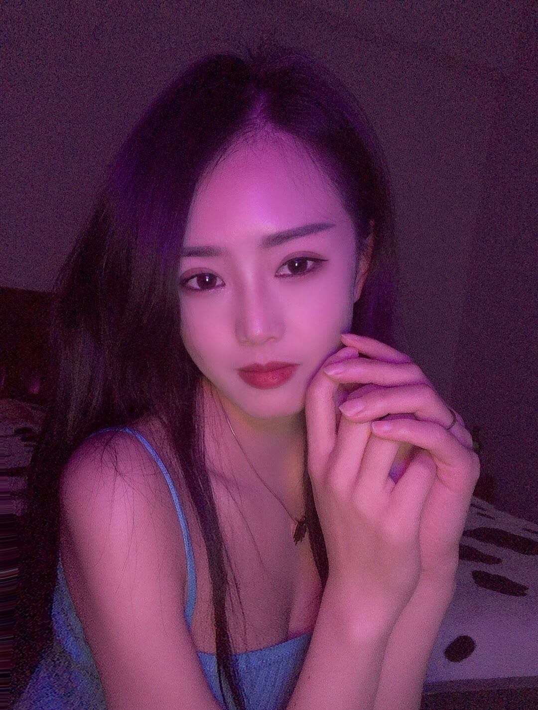 性瘾成熟美眉