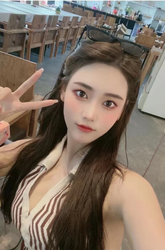 纯欲少女款