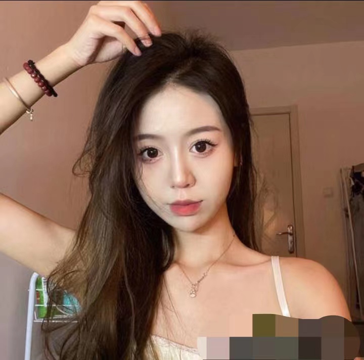 兼职的性感小主播