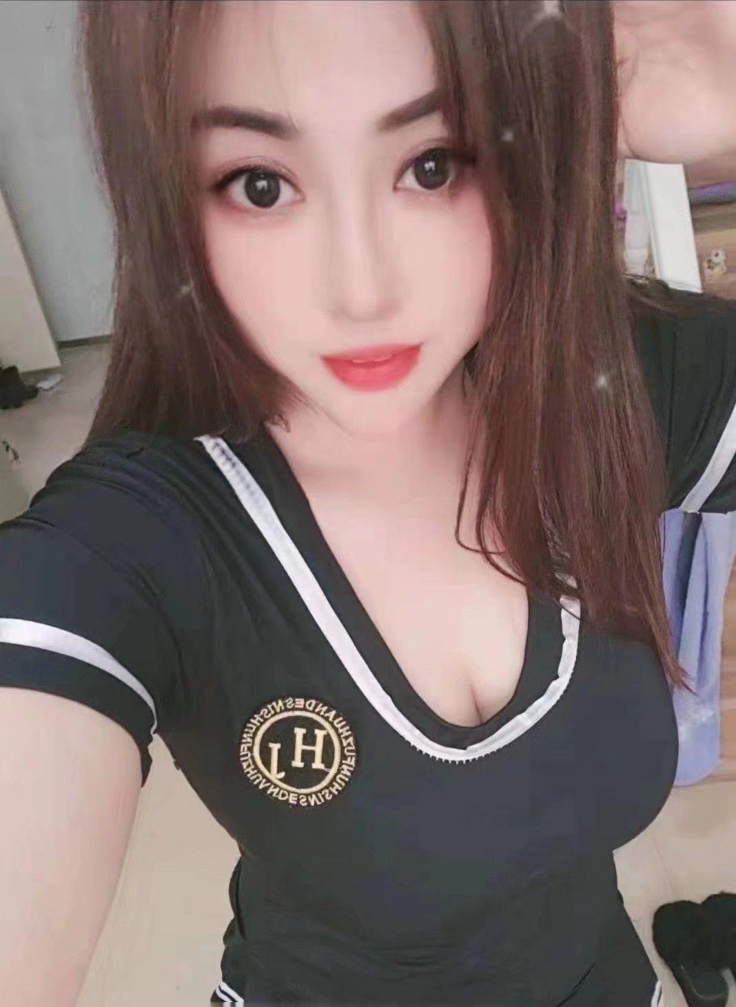 西湖乳神小琴