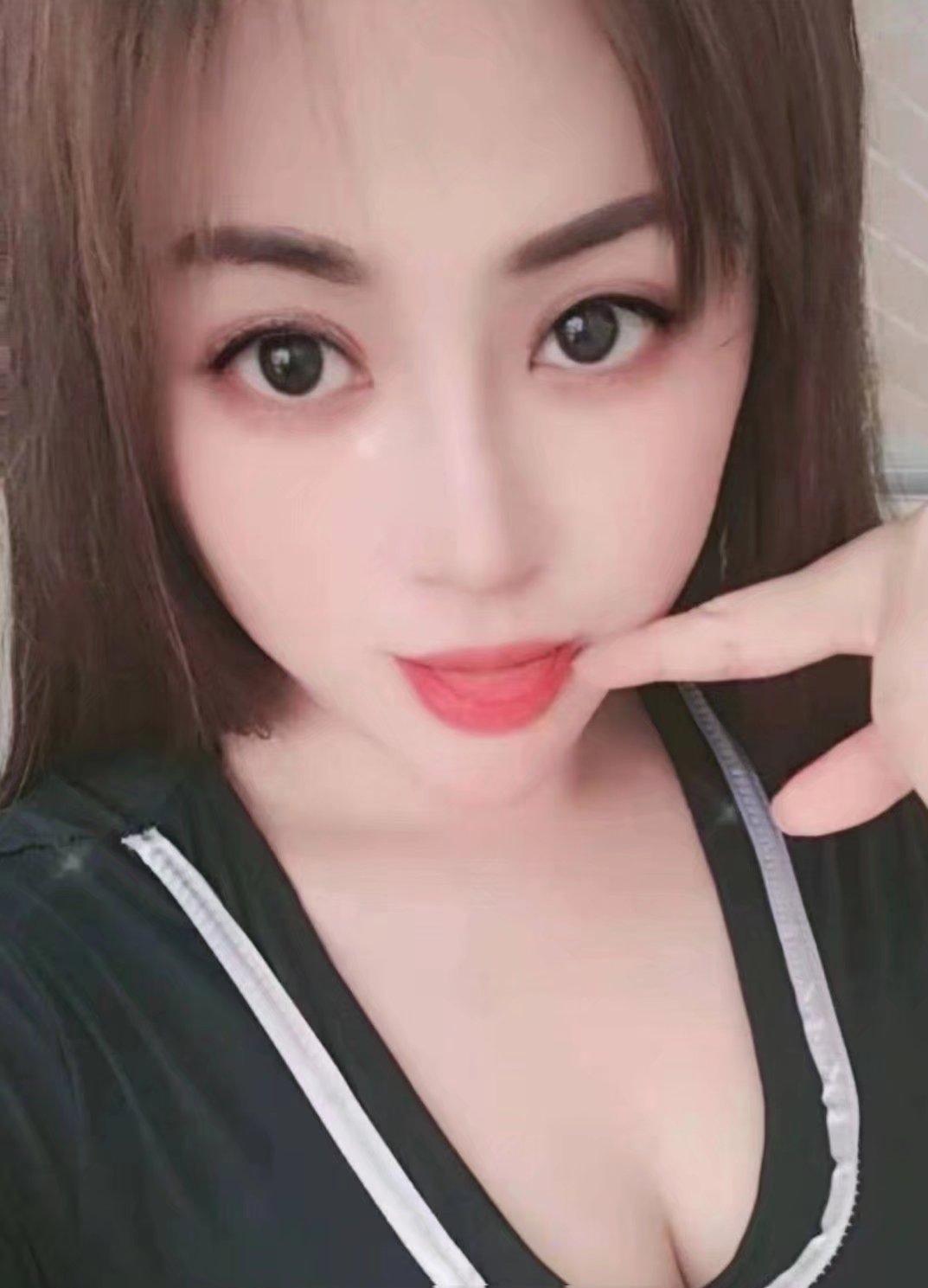 西湖乳神小琴