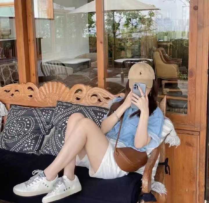 美腿丝袜质量中上
