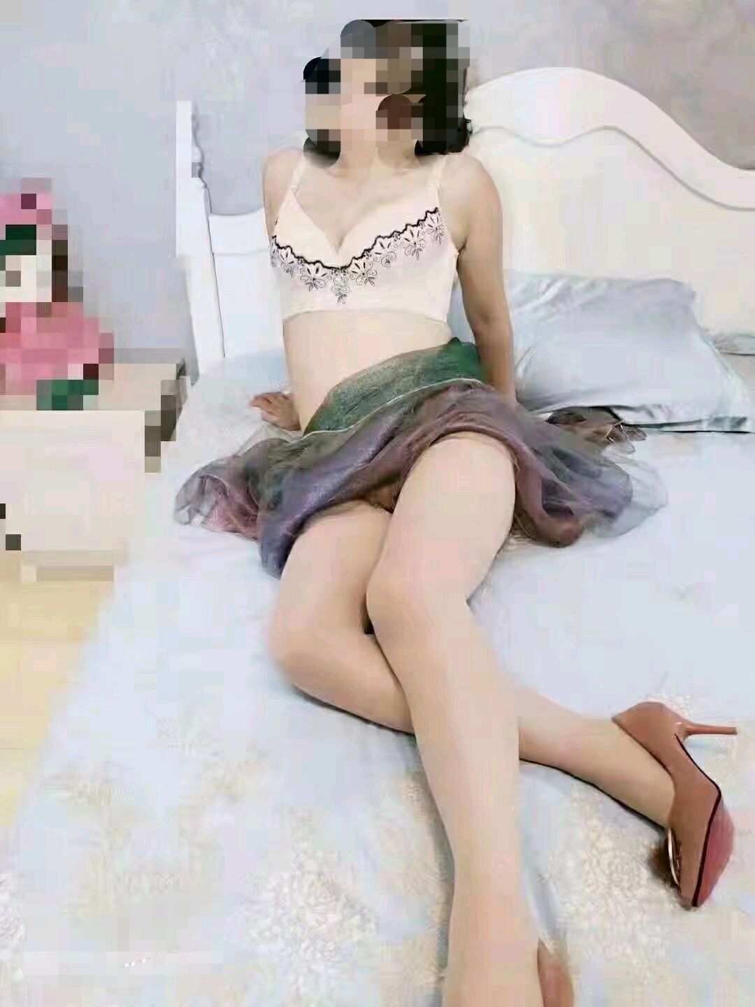 成都东站附近兼职小妹