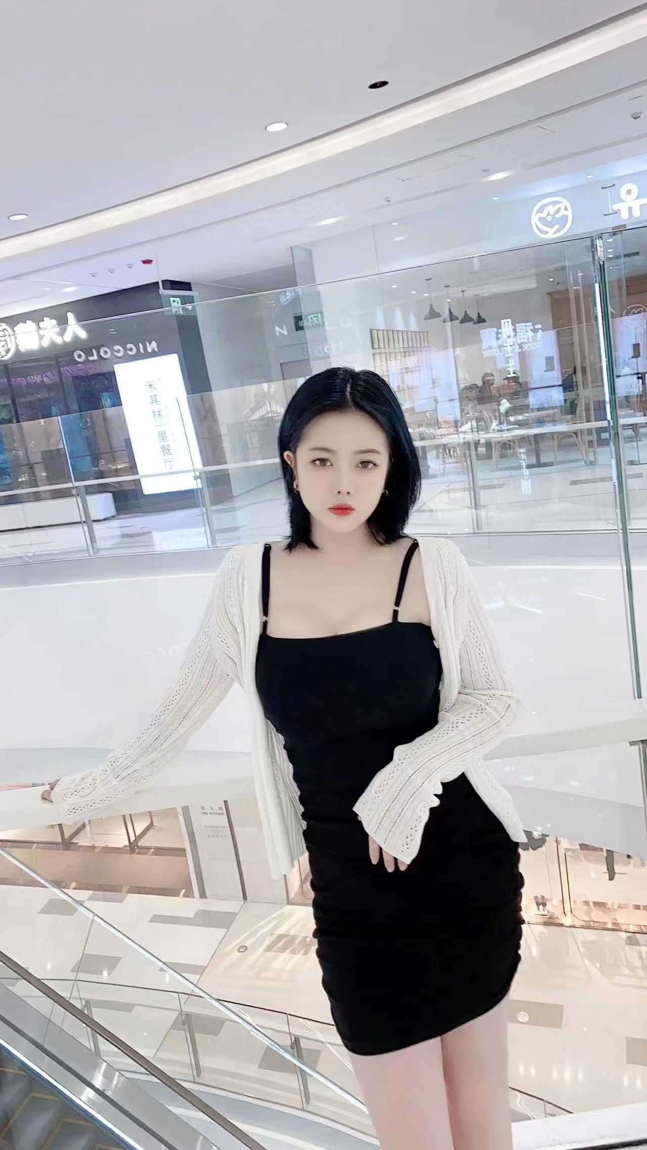 服务真的很棒很舒服，让我很满足